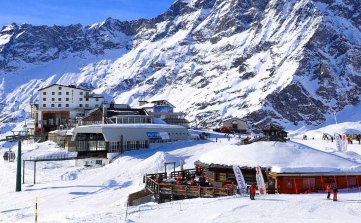 Hotel Ski Club Lo Stambecco, Cervinia, External